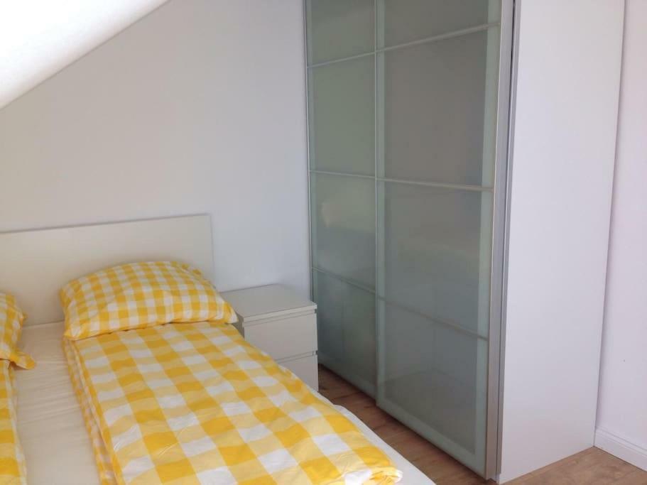 Privatzimmer An Der Messe ฮันโนเวอร์ ภายนอก รูปภาพ